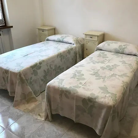 La Casa Di Alide *